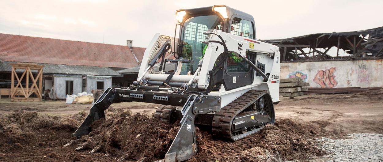 Skidsteer Attachments: The Most Useful Ones Available